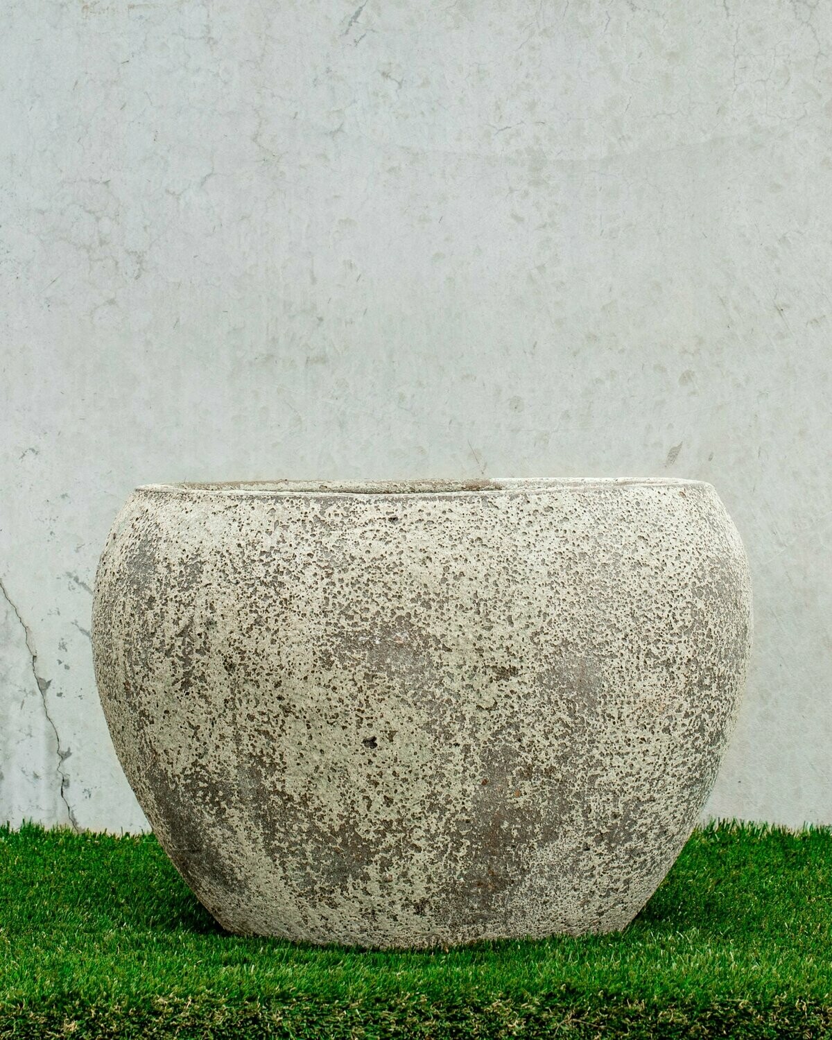 ROUND BALL 
(53cm X 38cm)