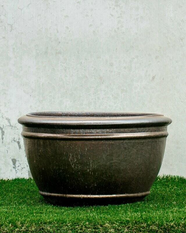 LARGE POT WITH RING 
(40cm X 28cm)