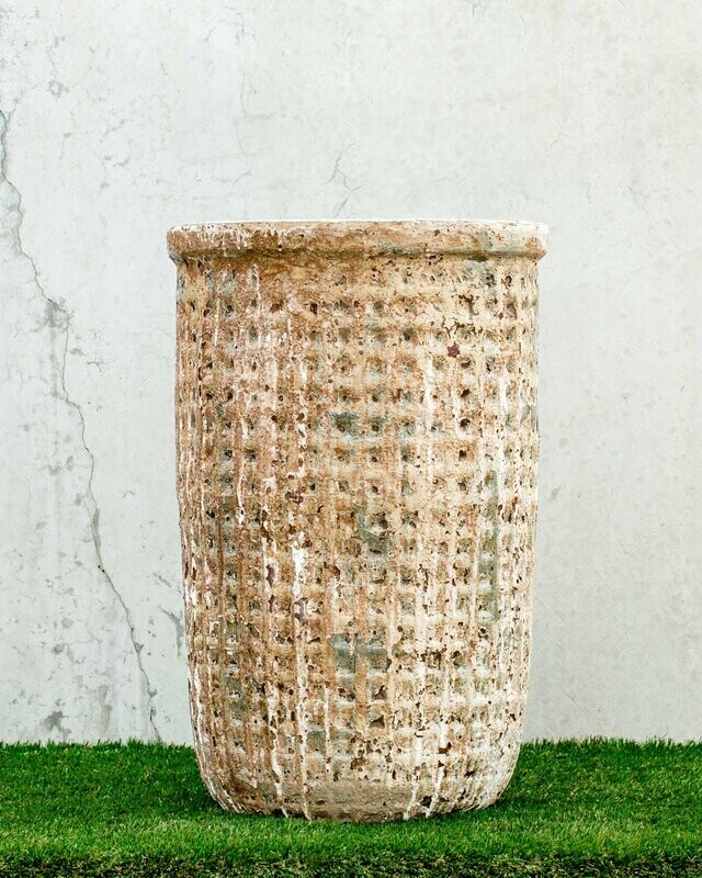 FISHING POT
(42cm X 65cm)