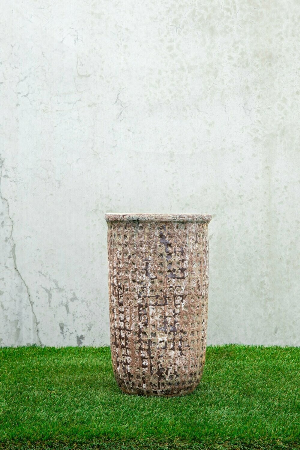 FISHING POT 
(32cm X 55cm)