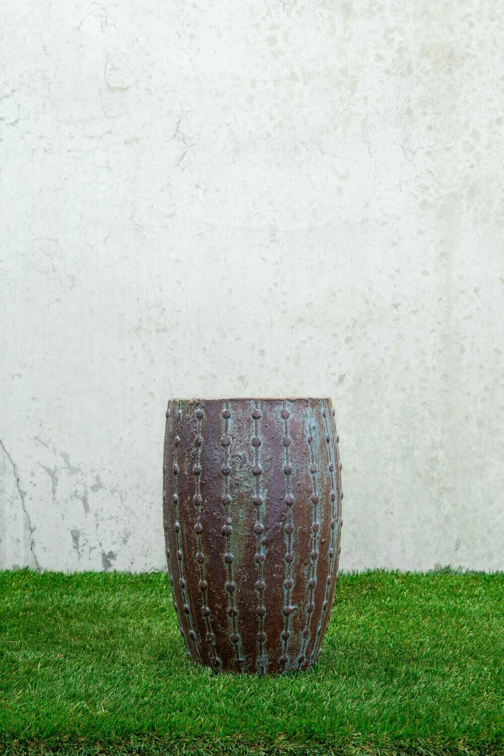 LARGE DOT POT
(27cm X 46cm)