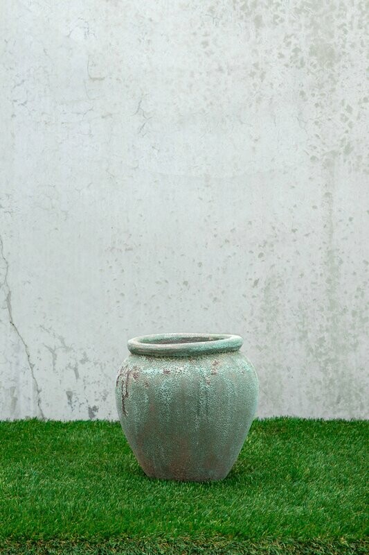 LARGE POT 
(32cm X 32cm)