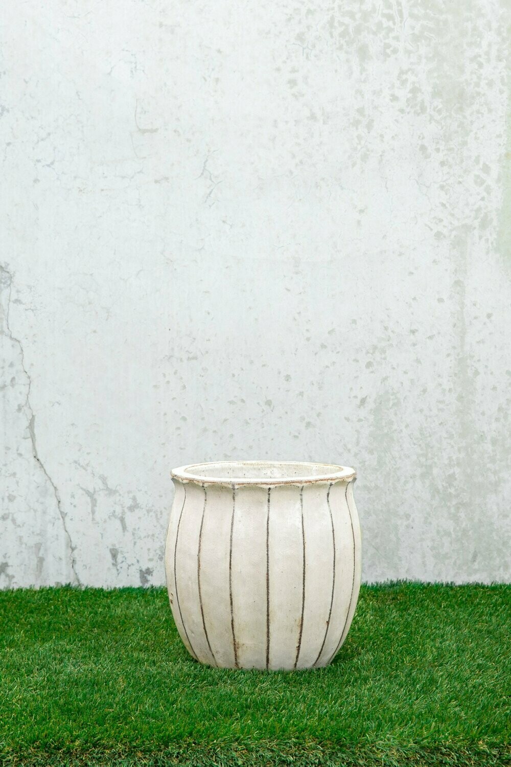 PUMPKIN POT 
(36cm X 35cm)
