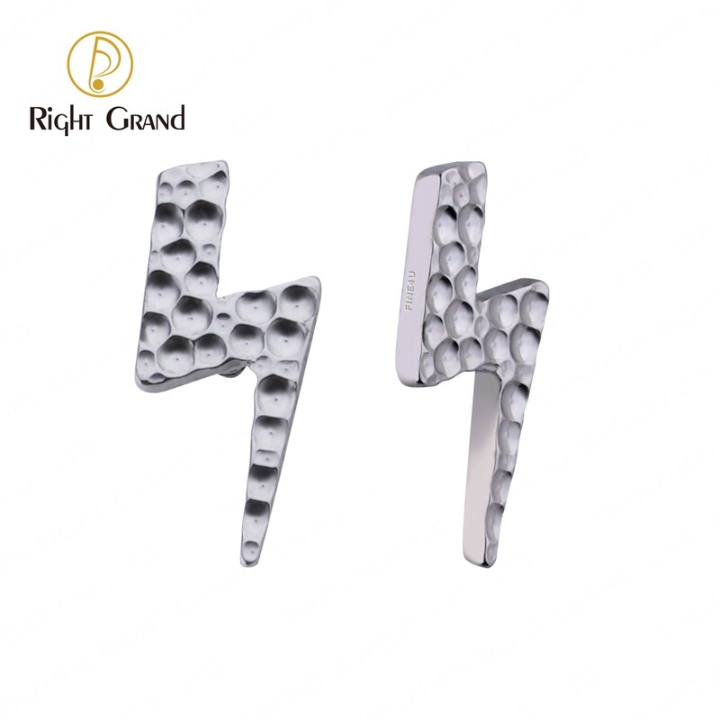 Right Grand Implant Grade Titanium Internally Threaded Hammer Lightning Cartilage Tragus Labret Ends
