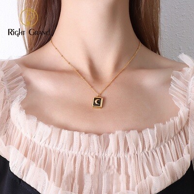 Right Grand Fashion Dainty Enamel Jewelry Stainless Steel 18K Gold Plated Geometric Square Moon Pendant Necklace