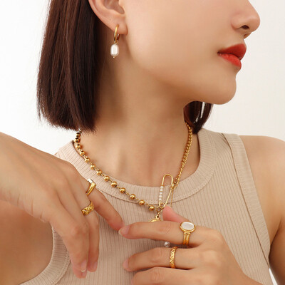 Right Grand New Trendy Unique Design Stainless Steel Pendientes De Perlas Drop Gold Plated Huggies Hoop Real Irregular Freshwater Pearl Earrings