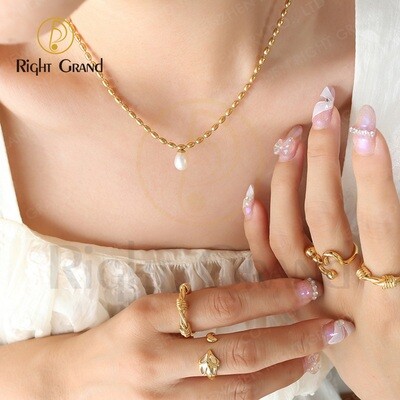 Right Grand New Fashion Stainless Steel Irregular Uneven Hammered Star Zirconia Women 18K Gold Pendant Necklaces
