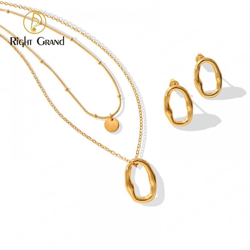 Right Grand Popular French Vintage Retro Oval Pendant Earrings Necklace Two-Piece Jewelry Set