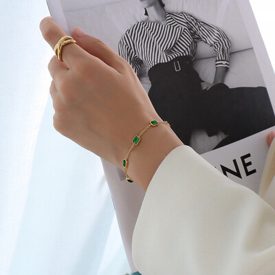 Right Grand New Unique Design Vintage Fashion Stainless Steel 18K Gold Plated Green Square Inlaid Emerald Jewelry Zircon Bracelet Women