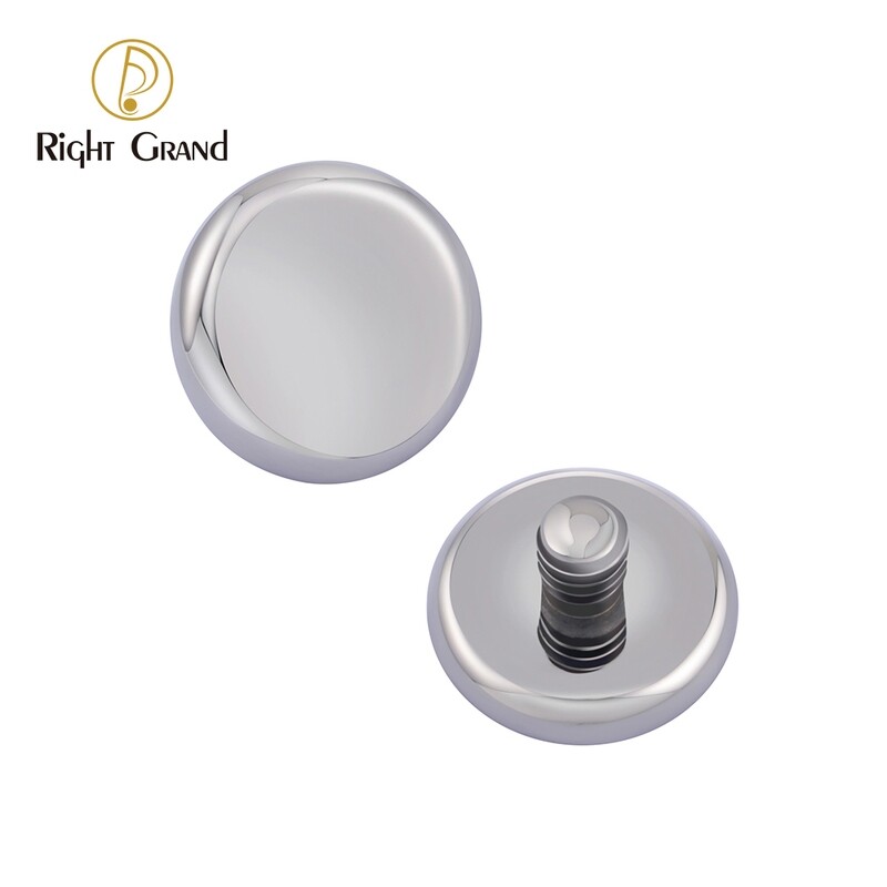 Right Grand ASTM F136 Titanium Flat Disc Stud Earring 16G Round Disc Cartilage Helix Tragus Labret Stud Piercing top