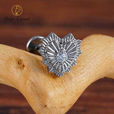Right Grand 16G Bad Romance Heart Piercing ASTM F136 Titanium Internally Threaded Ear Cartilage Helix Labret Stud
