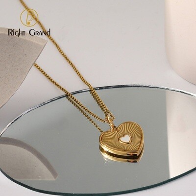 Right Grand 2023 New Simple Fashion Women Jewelry Cubic Zirconia 14k Gold Plated Stainless Steel Heart Necklace