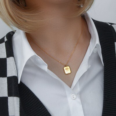 Right Grand Wholesale Fashion Gift Jewelry Gold Plated Stainless Steel Square Embossed 12 Month Birth Flower Pendant Necklace