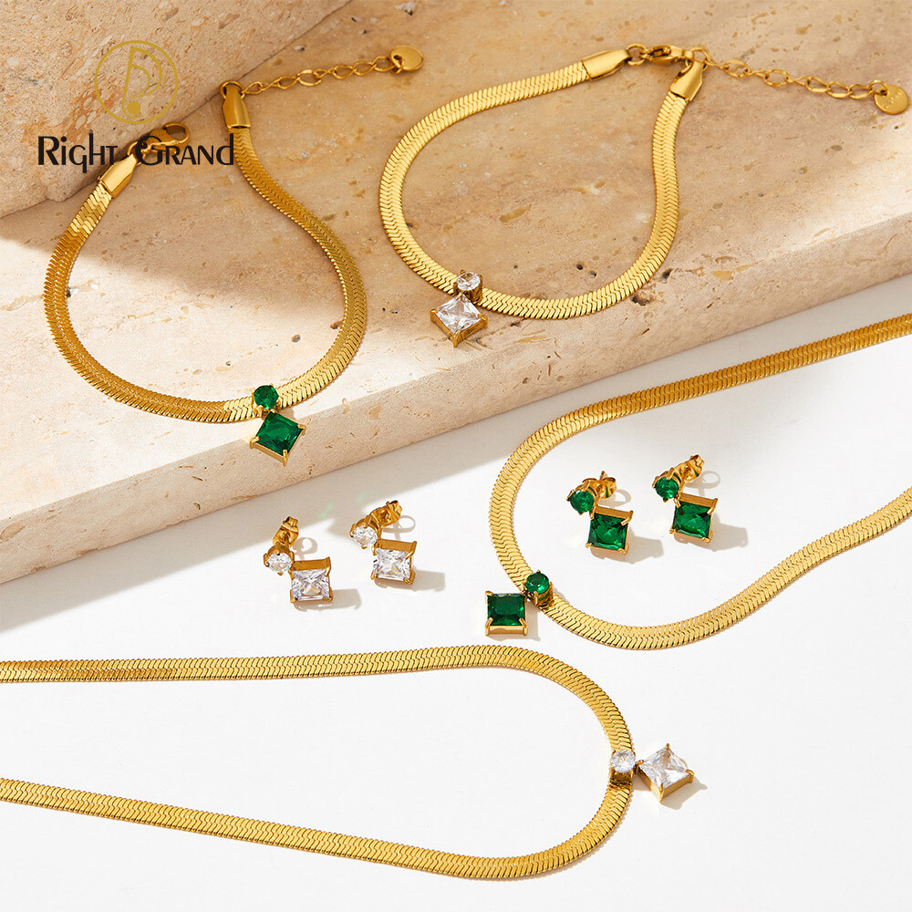 Right Grand New Arrival Stainless Steel Snake Chain Necklace Bracelet Fashion Jewelry Zirconia Jewelry Sets For Women