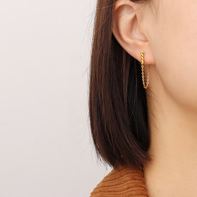 Right Grand Waterproof Hypoallergenic Simple Fashion Twisted Rope 18K Gold Plated Long Stainless Steel Chain Stud Earrings