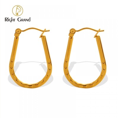 Right Grand Women 2023 Fashion Embossed Large U-Shaped 18K Gold Plated Hoop Earrings Stainless Steel Wholesale