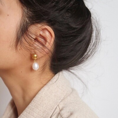 Right Grand Trend Women Fashion Jewelry Elegant Ladies Stainless Steel Drop Natural Freshwater Gold Pearl Earrings