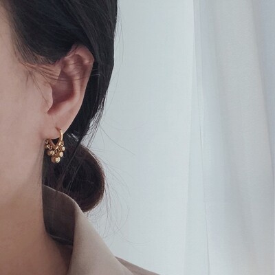 Right Grand Wholesale Non Tarnish Jewelry Fashion Stainless Steel 18K Gold Plated Women Bead Hoop Earrings