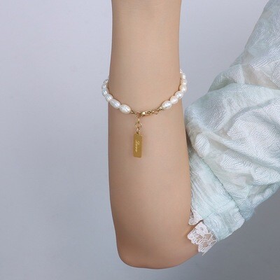 Right Grand Fashion Engraved Pendant Stainless Steel 18K Gold Plated Fresh Water High Quality Pearl Bracelet Jewelry For Women