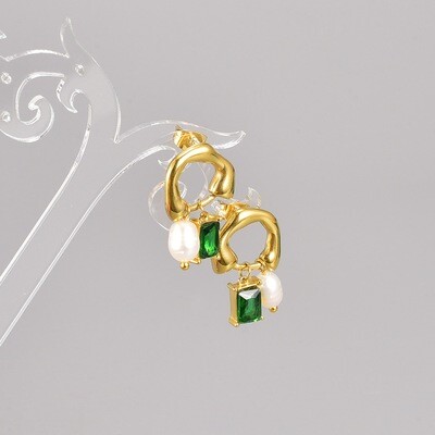 Right Grand Vintage Fashion Women Stainless Steel 18K Gold Plated Cubic Zirconia Natural Fresh Water Pearl Drop Earring