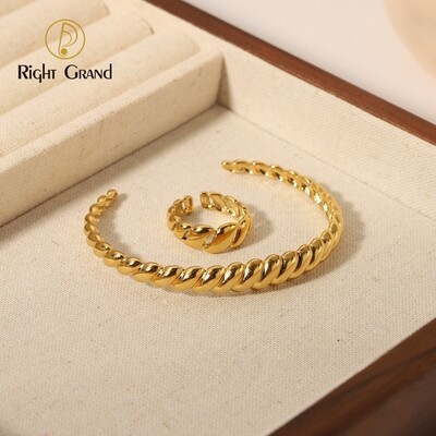 Right Grand Women Fashion Trendy Jewelry Gold Plated Stainless Steel Twisted Chunky Open Bangle And Ring Set