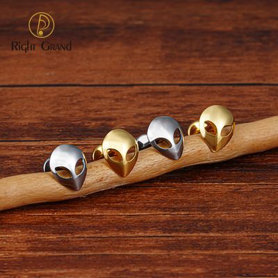 Right Grand ASTM F136 Titanium 16G Internal Thread Alien Head Halloween Tragus Stud Earring Cartilage Helix Conch Ear Lobe Piercing