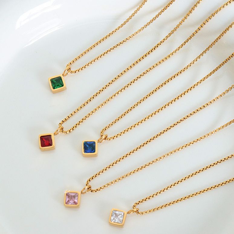 Right Grand Luxury Women Fashion Stainless Steel Jewelry No Tarnish Geometry Glass Pendant Colored Zircon Necklace