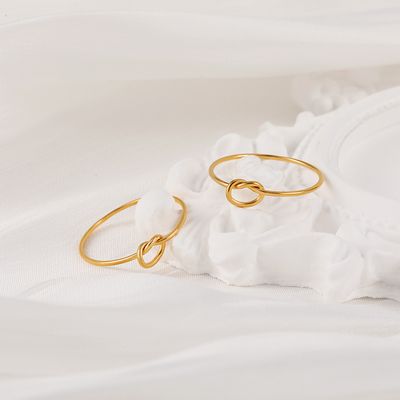 Right Grand Wholesale Minimalist Stainless Steel Non Fade Fine Rings Fashion Jewelry 18K Gold Plated Rope Knot Shaped Rings For Women