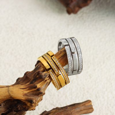Right Grand Fine Jewelry Lady Triple Layer Stacked Gold Plated Stainless Steel Diamond Cubic Zirconia Ring Women Ring