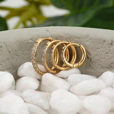 Right Grand Fashion Hypoallergenic Women Gold Plated Cz Zircon Cubic Zirconia Diamond Huggie Stainless Steel Hoop Earrings
