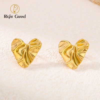 Right Grand Vintage Statement Chunky Stainless Steel Fashion Jewelry Gold Plated Fold Hammered Heart Geometric Stud Earrings