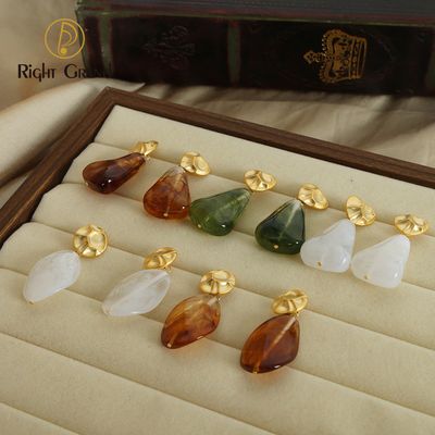 Right Grand Wholesale Retro Women Jewelry Copper Plated Heart Teardrop Women Drop Dangle Resin Acrylic Earrings