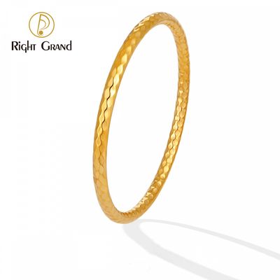 Right Grand New Jewelry 2024 Women Vintage Fashion Gold Plated Stainless Steel Lattice Hammered Ladies Bangles Bracelet