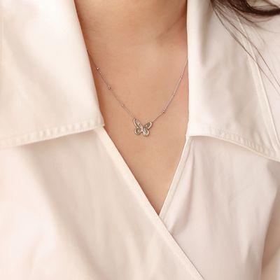 Right Grand Fashion Dainty Minimalist Beaded PVD Plated Waterproof Jewelry Stainless Steel Butterfly Pendant Necklace