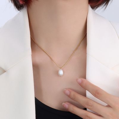 Right Grand New Simple Vintage Women Fashion Jewelry Gold Plated Stainless Steel Natural Freshwater Pearl Necklace