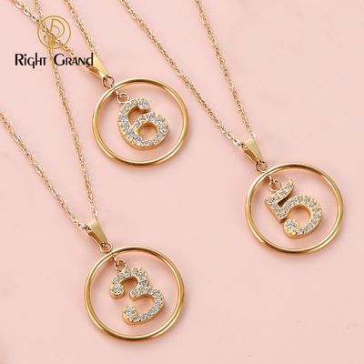 Right Grand Custom Non Tarnish Fashion Vintage Jewelry Gift Women Stainless Steel Gold Plated Number Necklace