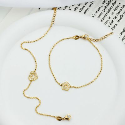Right Grand Fashion Jewelry Gold Plated Geometric Square Triangle Heart Charm Stainless Steel Zirconia Bracelet