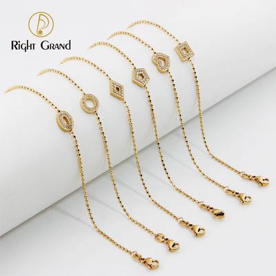 Right Grand Fashion Jewelry Gold Plated Geometric Square Triangle Heart Charm Stainless Steel Zirconia Bracelet