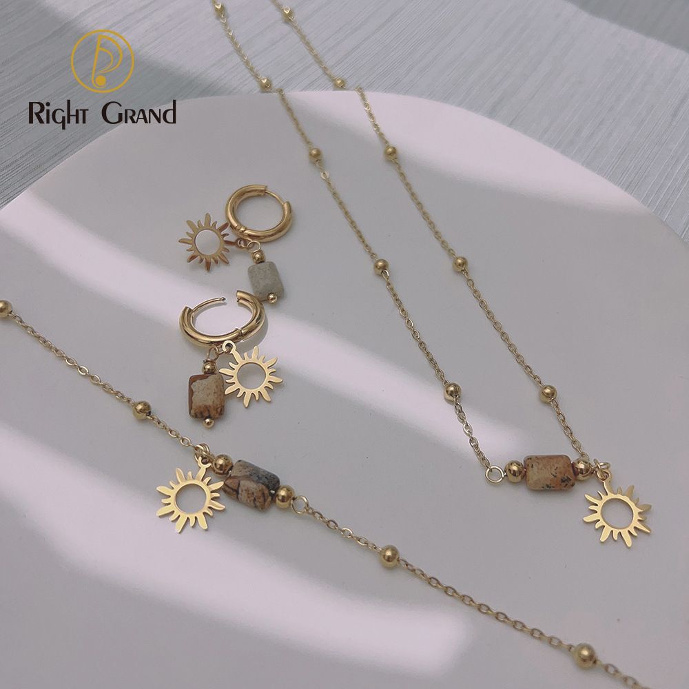 Right Grand Elegant Vintage Fashion Gold Plated Stainless Steel Dangle Sun Pendant Natural Stone Hawaiian Indian Jewelry Sets