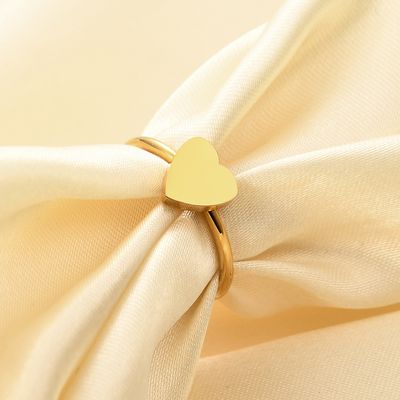 Right Grand Custom Simple Dainty Fashion Women Non Tarnish Stainless Steel Jewelry Blank Signet Gold Plated Heart Rings