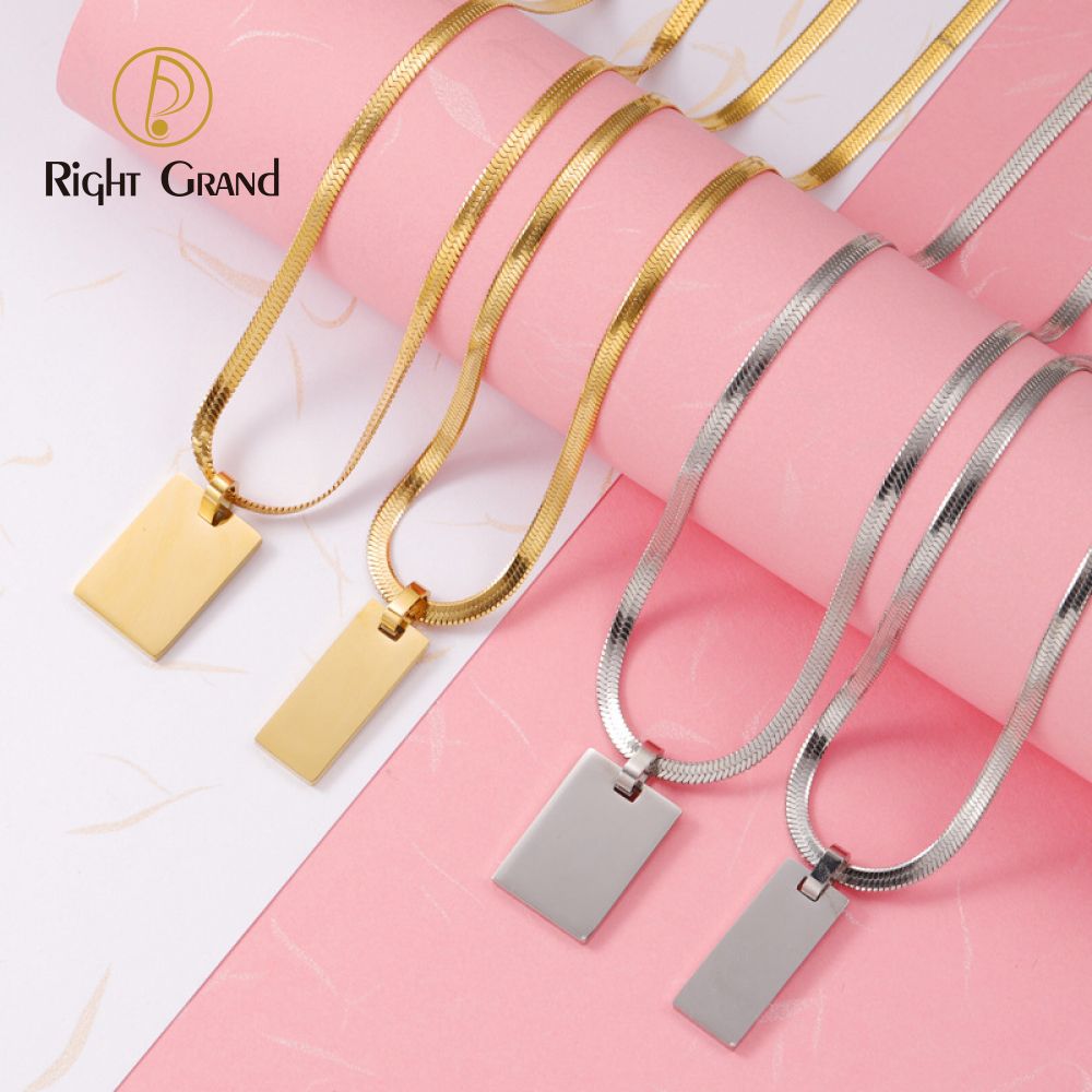 Right Grand Fashion Jewelry Flat Snake Chain Stainless Steel Rectangle Engrave Blank Pendant Logo Name Plate Custom Necklace