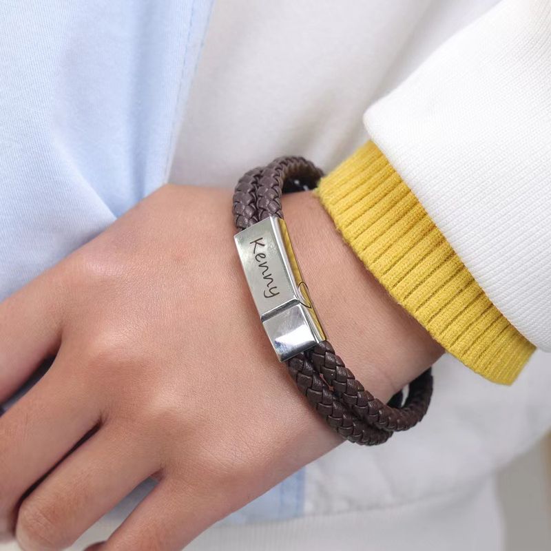 Right Grand High Quality Custom Personalized Name Logo Engraved Stainless Steel Jewelry Magnetic Braid Leather Bracelet