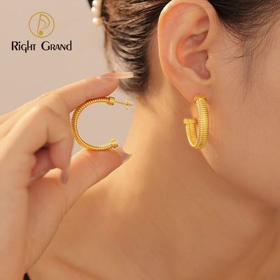 Right Grand Fashion Non Tarnish Pvd Gold Plated Jewelry Hypoallergenic Thick Elastic C Shape Stainless Steel Chunky Hoop Earrings Right Grand Fashion Non Tarnish Pvd Gold Plated Jewelry Hypoallergenic Thick Elastic C Shape Stainless Steel Chunky Hoop Earrings