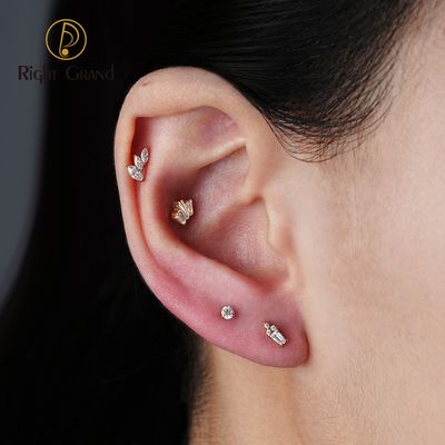 Right Grand ASTM F136 Titanium 16G Internal Thread Cluster Marquise CZ Tragus Helix Stud Conch Lobe Rook Cartilage Leaf Climber Flat Back Labret Stud Nose Piercing