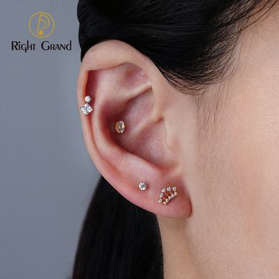 Right Grand ASTM F136 Titanium 16G CZ Internal Thread Crown Cartilage Earring Princess Crown Tiara Helix Stud Tragus Conch Piercing