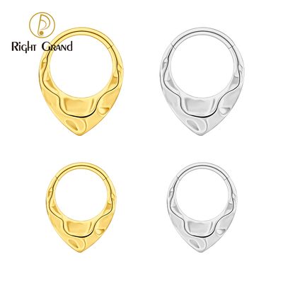 Right Grand ASTM F136 Titanium V Shaped Hammered Huggie Hoop Earring 16G Simple Geometric Septum Nose Clicker Ring