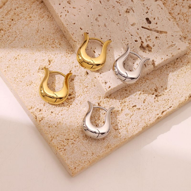 Right Grand Stainless Steel Polish Smooth U Shape Earring for Women Waterproof Hypoallergenic Jewelry Gift