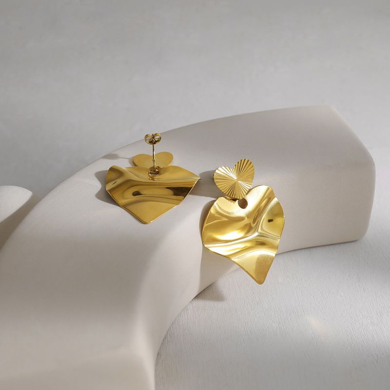 Right Grand New Trendy Stainless Steel 18K Gold Plated Trendy Jewelry Wave Surface Heart Pendant Earrings