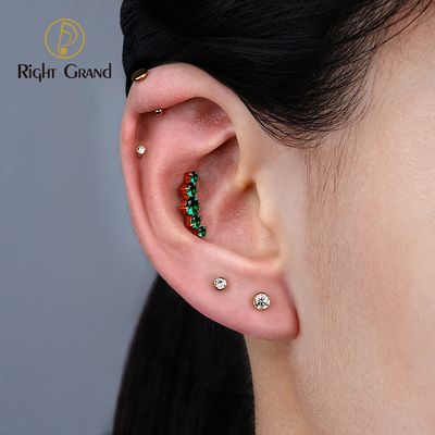 Right Grand ASTM F136 Titanium 16G Internal Thread CZ Labret Stud Helix Conch Cartilage Earring Tragus Stud Piercing
