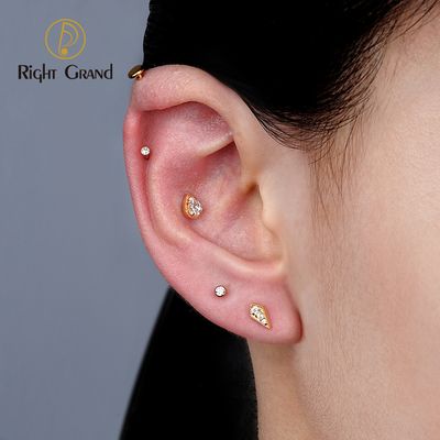 Right Grand ASTM F136 Titanium 16G Internal Thread Tiny Kite Shape with CZ Cartilage Stud Earring Helix Tragus Stud Labret Nose Earlobe Piercing